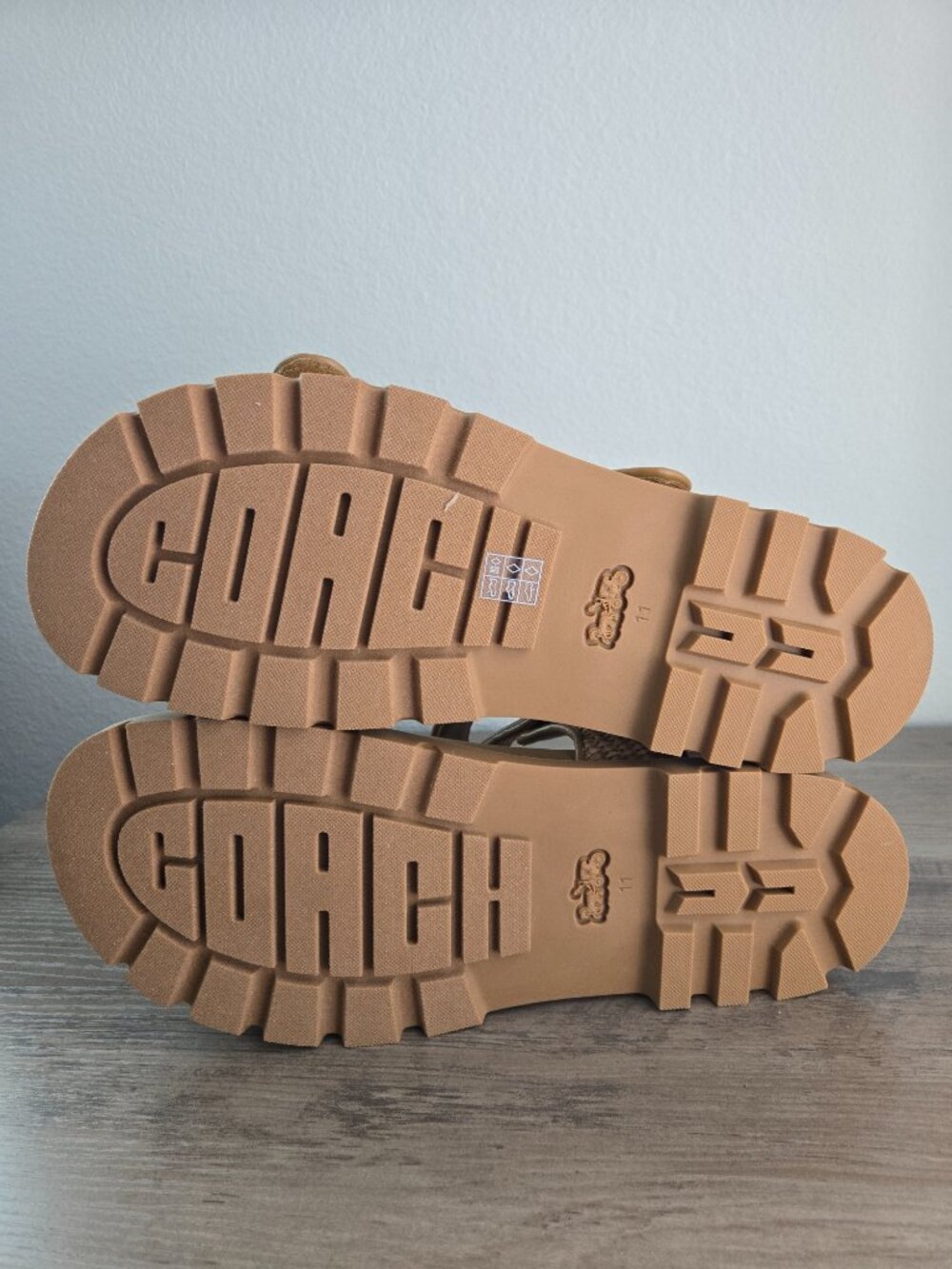 COACH Brynn Straw Open Toe Casual Sandals Natural Size 11B - Picture 13 of 16